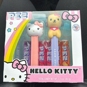 Hello kitty Pez candy dispenser